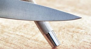 how to sharpen butcher knives - how to use a knife sharpener